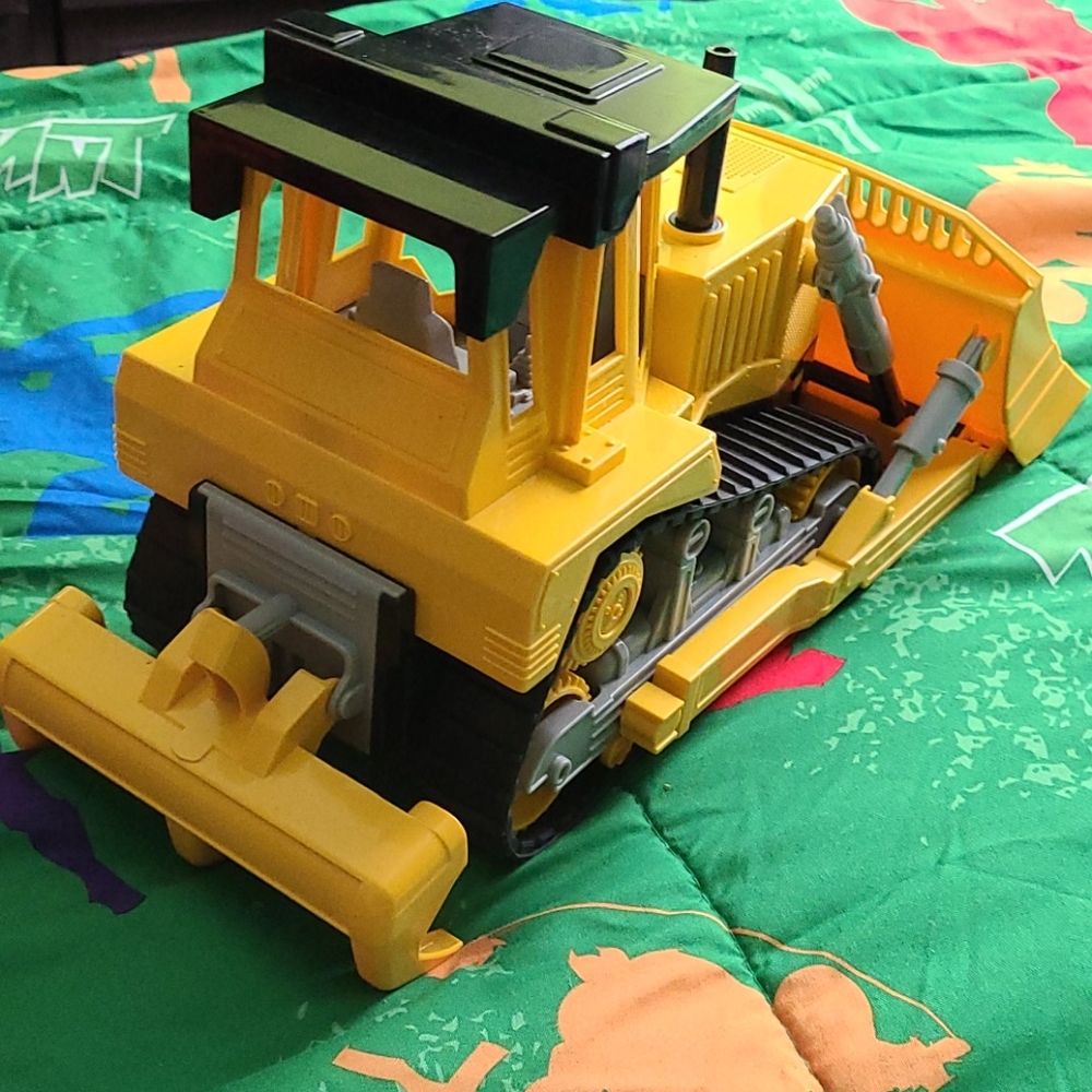 Bulldozer - Picture 4 of 4